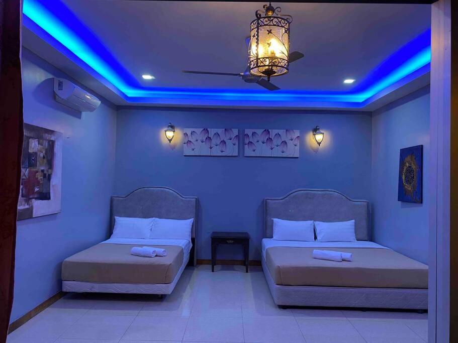 Villa Suria 3 Sepang With Private Pool Sungai Pelek Exterior foto