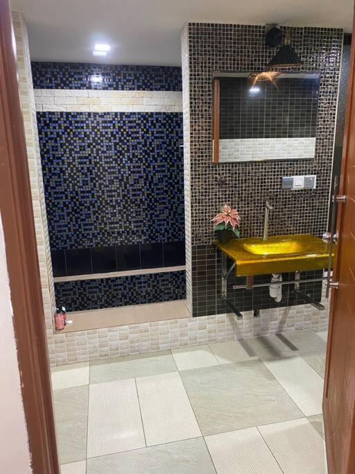 Villa Suria 3 Sepang With Private Pool Sungai Pelek Exterior foto